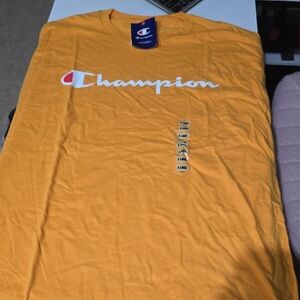 Mens XL Champion Tshirt Nwt